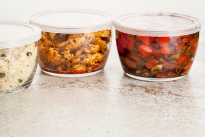 Halal dinner meal in glass containers.