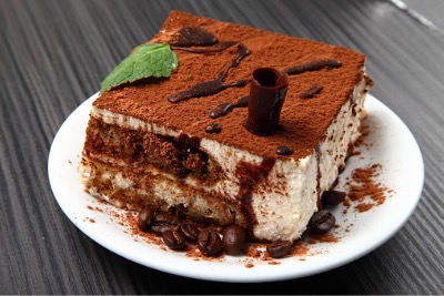 Tiramisu baked without alcohol will be Halal.