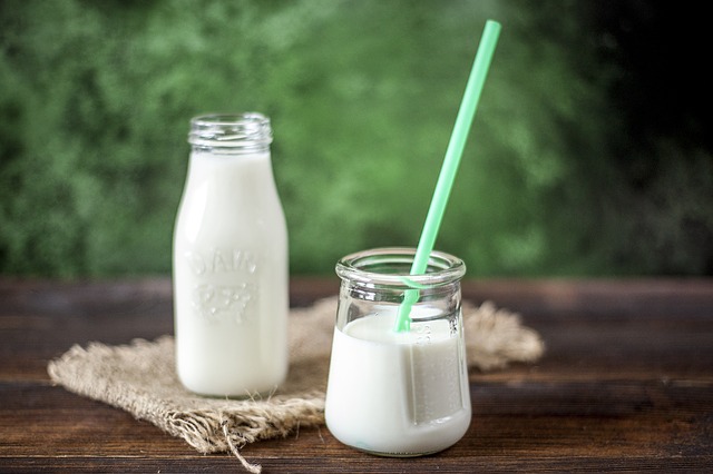Cattle milk is naturally Halal, unless non-Halal preservatives or additives are added.